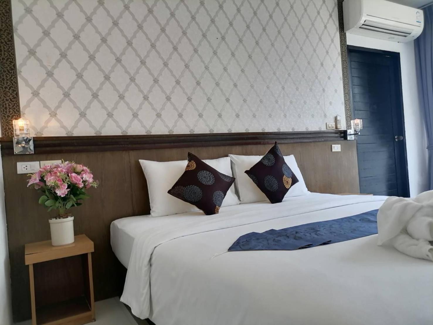 Nj Patong Hotel Εξωτερικό φωτογραφία