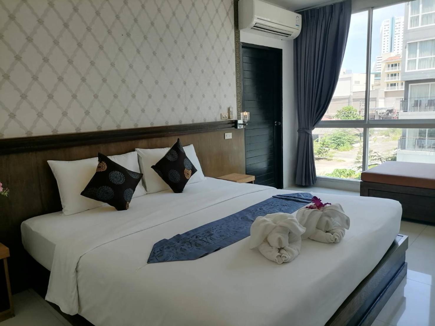 Nj Patong Hotel Εξωτερικό φωτογραφία