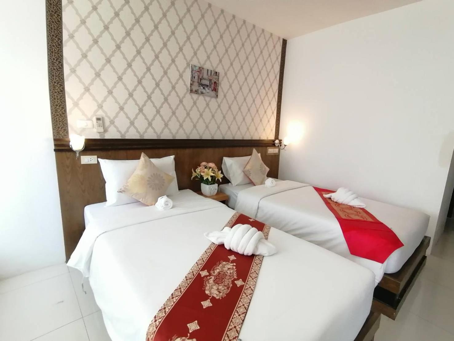 Nj Patong Hotel Εξωτερικό φωτογραφία