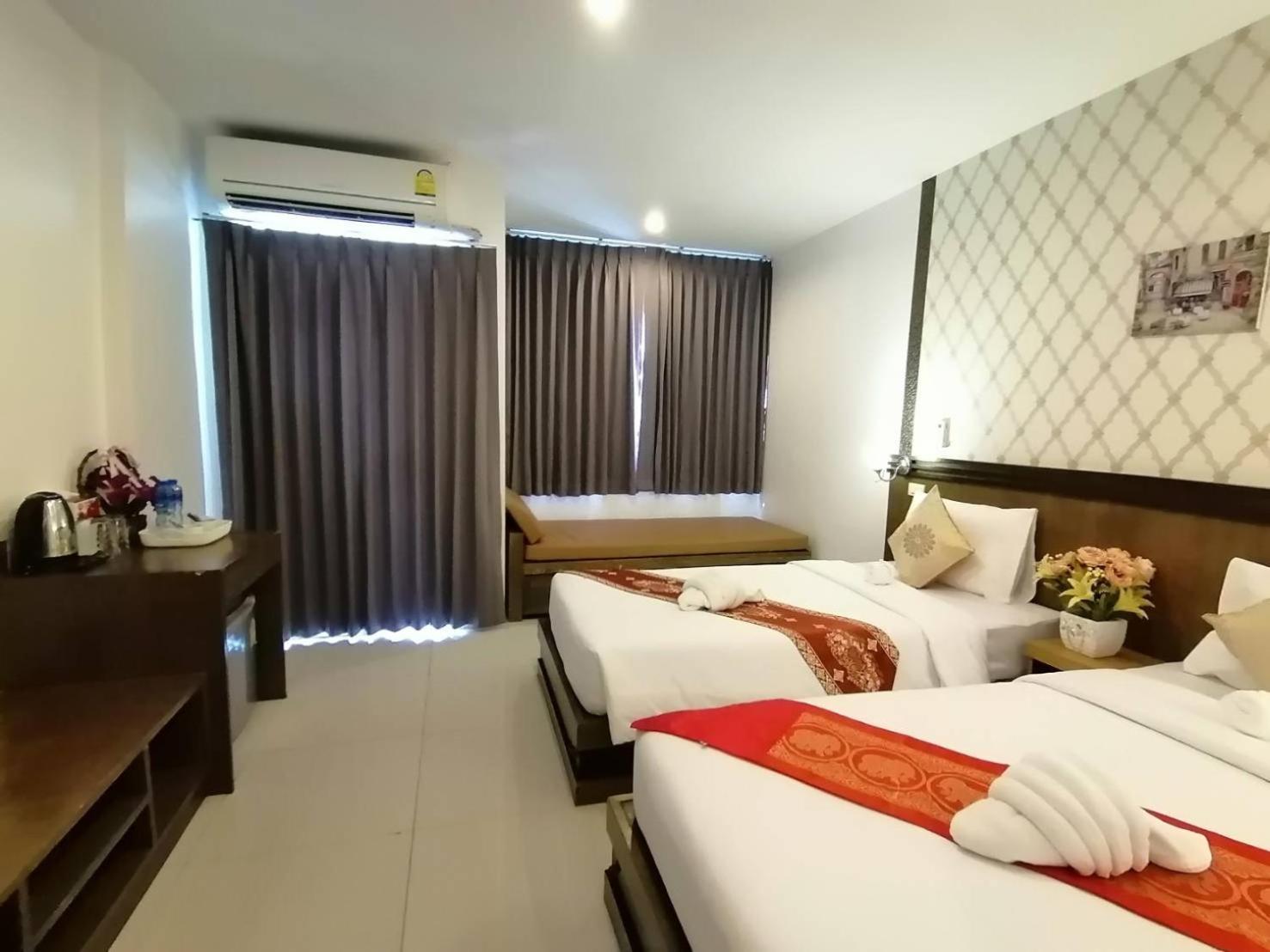 Nj Patong Hotel Εξωτερικό φωτογραφία